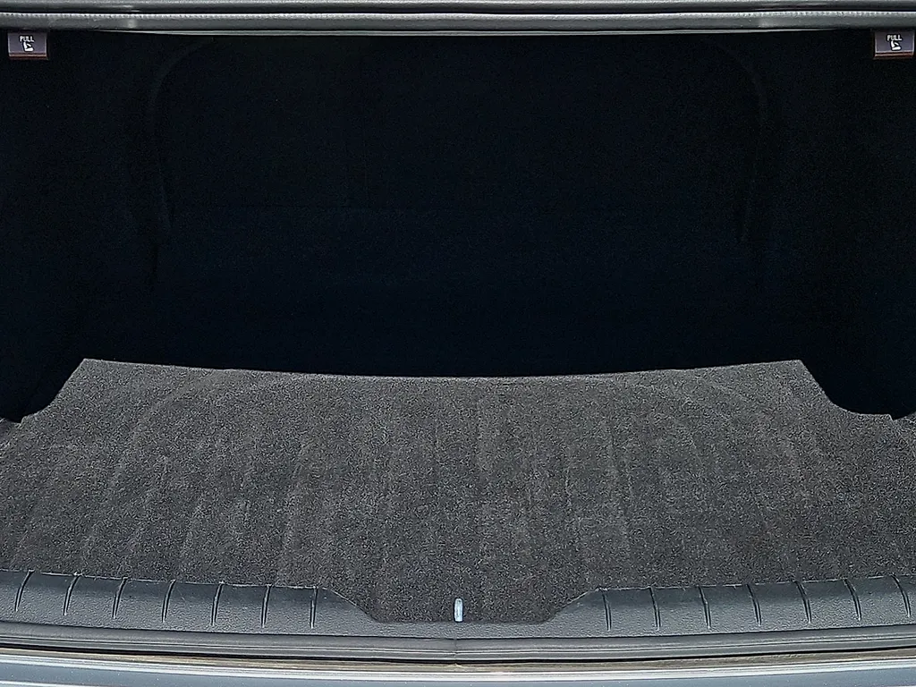 Hyundai Sonata photo 11