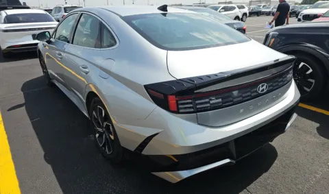 More photos of 2024 Hyundai Sonata SEL at RightDrive - 9315 Montana, TX