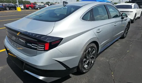 More photos of 2024 Hyundai Sonata SEL at RightDrive - 9315 Montana, TX