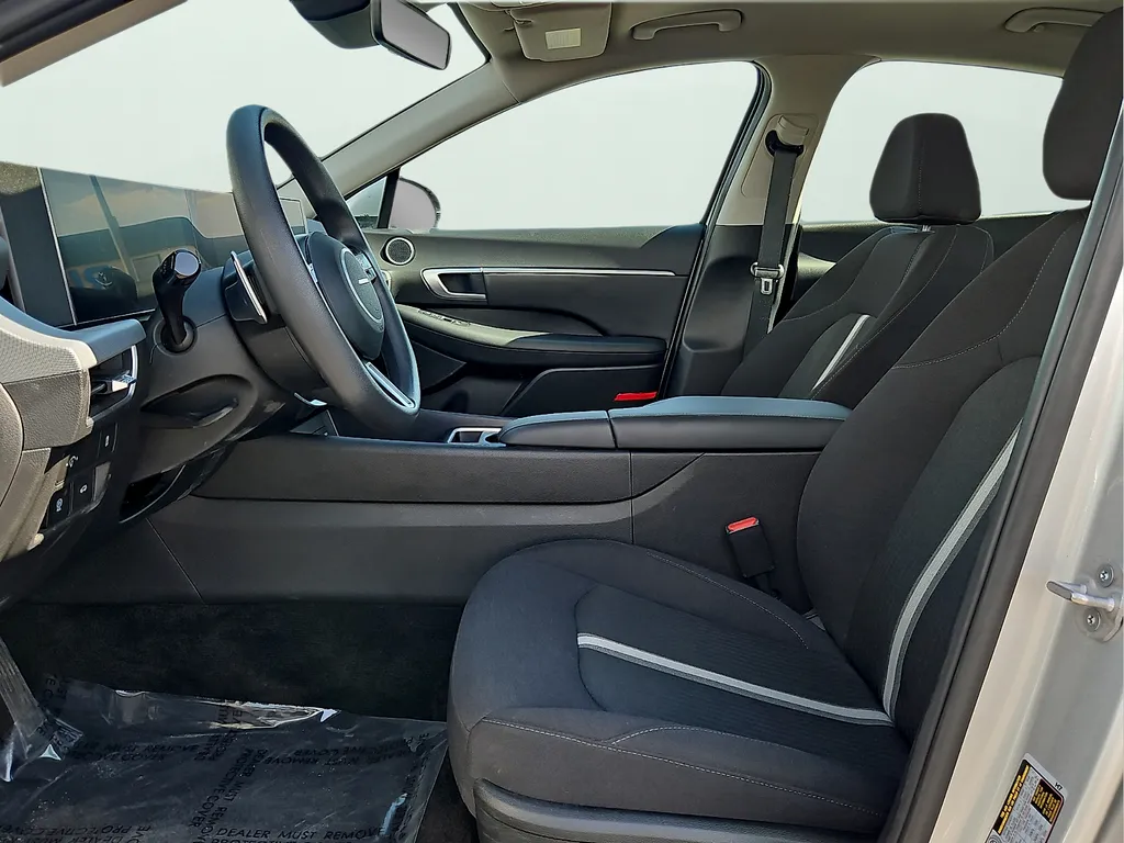 Hyundai Sonata photo 17