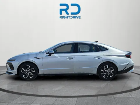 More photos of 2024 Hyundai Sonata SEL at RightDrive - 9315 Montana, TX