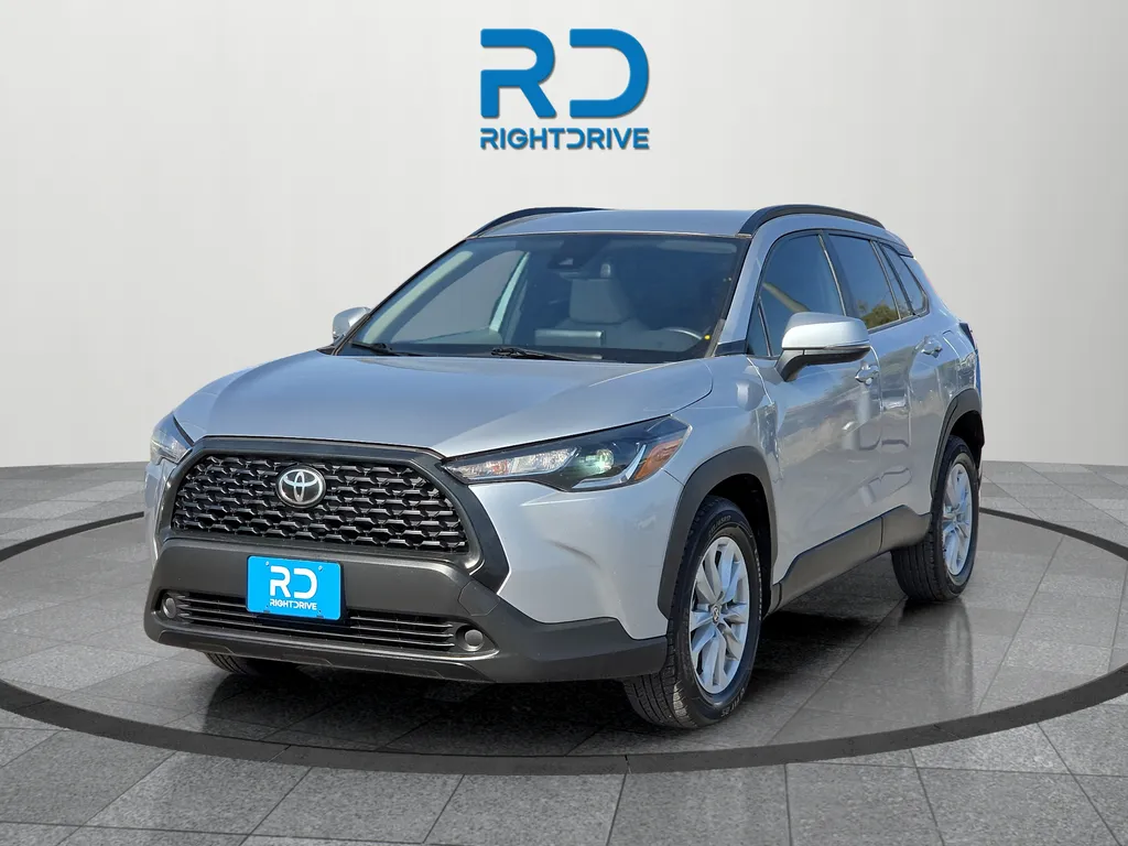 Toyota Corolla Cross photo 6