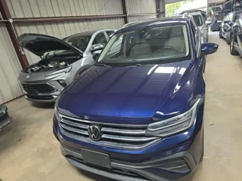 Photos of 2022 Volkswagen Tiguan 2.0T SE for sale in El Paso, TX at RightDrive - 9315 Montana