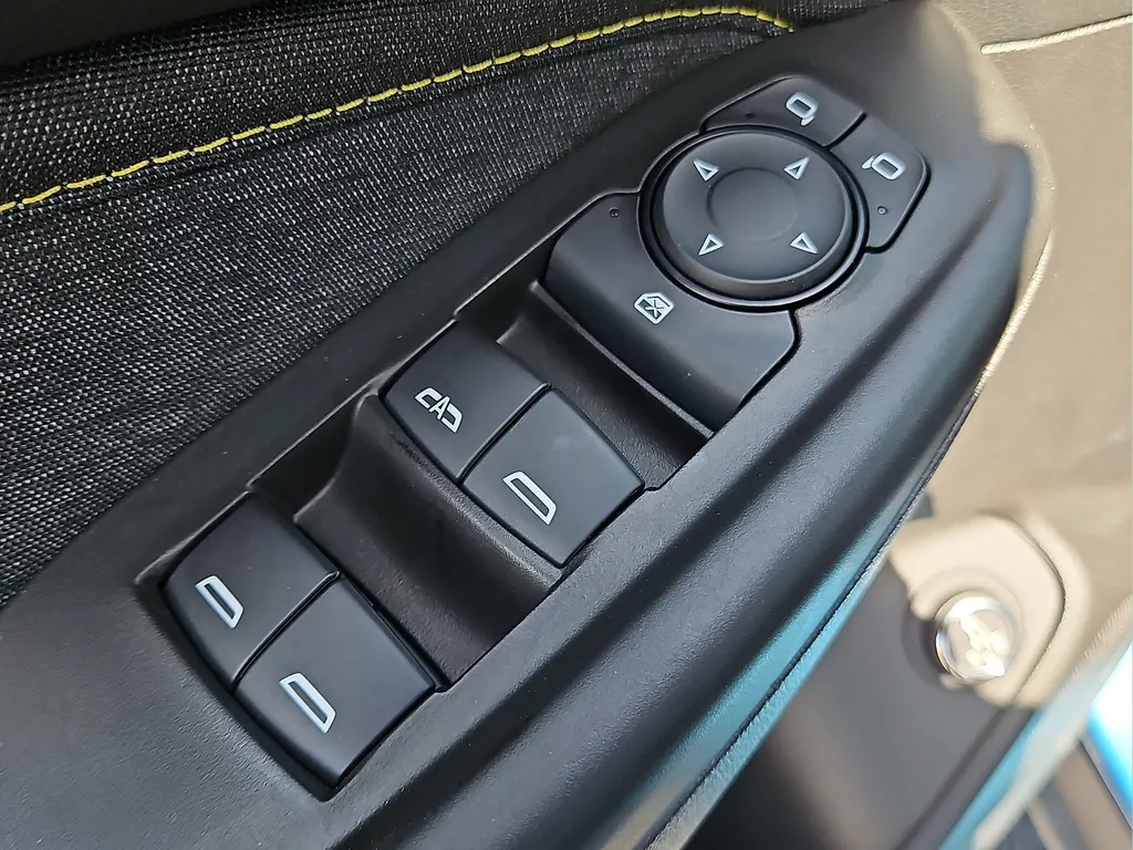 Chevrolet Trailblazer photo 16