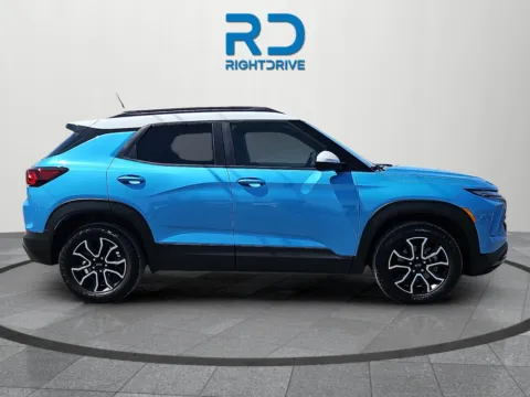 Photos of 2025 Chevrolet TrailBlazer ACTIV for sale in El Paso, TX at RightDrive - 9315 Montana