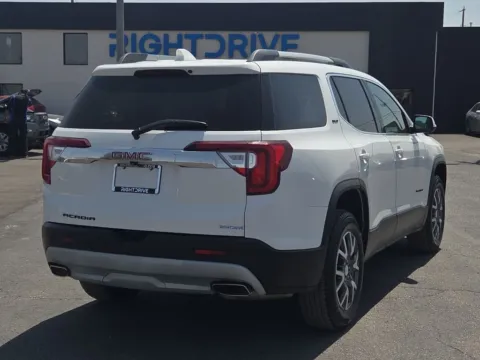 Another view of 2023 GMC Acadia SLT for sale in El Paso, TX at RightDrive - 9315 Montana