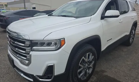 Another view of 2023 GMC Acadia SLT for sale in El Paso, TX at RightDrive - 9315 Montana