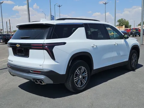 Another view of 2024 Chevrolet Traverse LT for sale in El Paso, TX at RightDrive - 9315 Montana