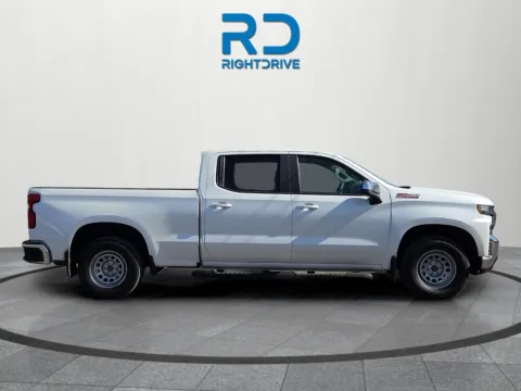 Photos of 2019 Chevrolet Silverado 1500 LT for sale in El Paso, TX at RightDrive - 9315 Montana