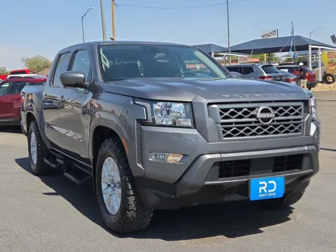 Gray 2022 Nissan Frontier SV for sale in El Paso, TX