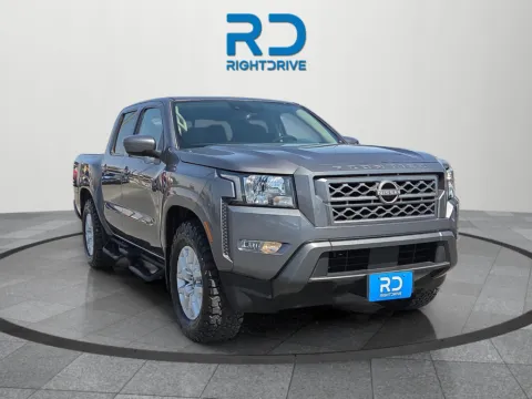 Gray 2022 Nissan Frontier SV for sale in El Paso, TX