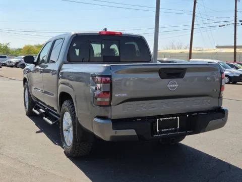 More photos of 2022 Nissan Frontier SV at RightDrive - 9315 Montana, TX