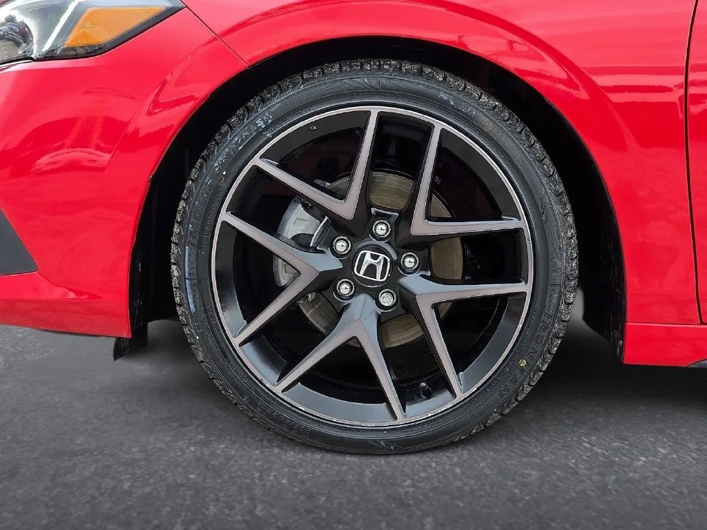 Honda Civic photo 9