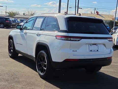 More photos of 2024 Jeep Grand Cherokee Altitude at RightDrive - 9315 Montana, TX