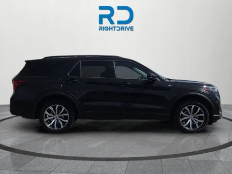 Photos of 2025 Ford Explorer ST-Line for sale in El Paso, TX at RightDrive - 9315 Montana