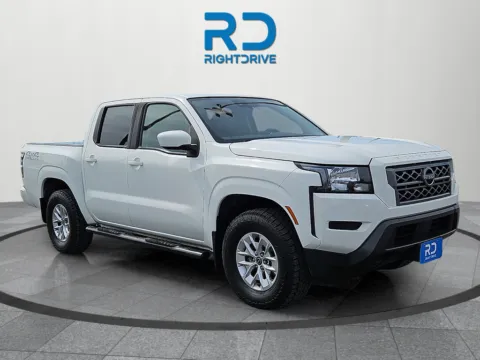 White 2024 Nissan Frontier SV for sale in El Paso, TX
