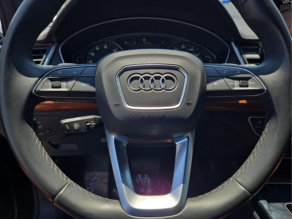 Audi Q5 photo 24