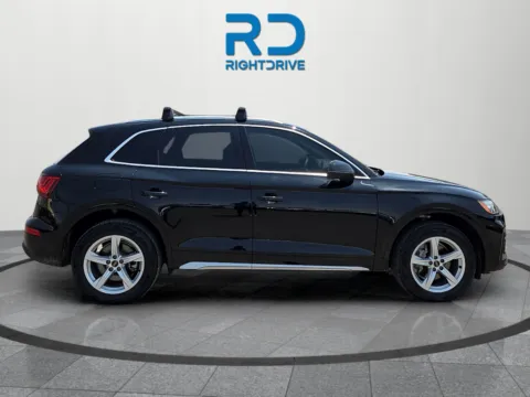 Photos of 2023 Audi Q5 40 Premium for sale in El Paso, TX at RightDrive - 9315 Montana