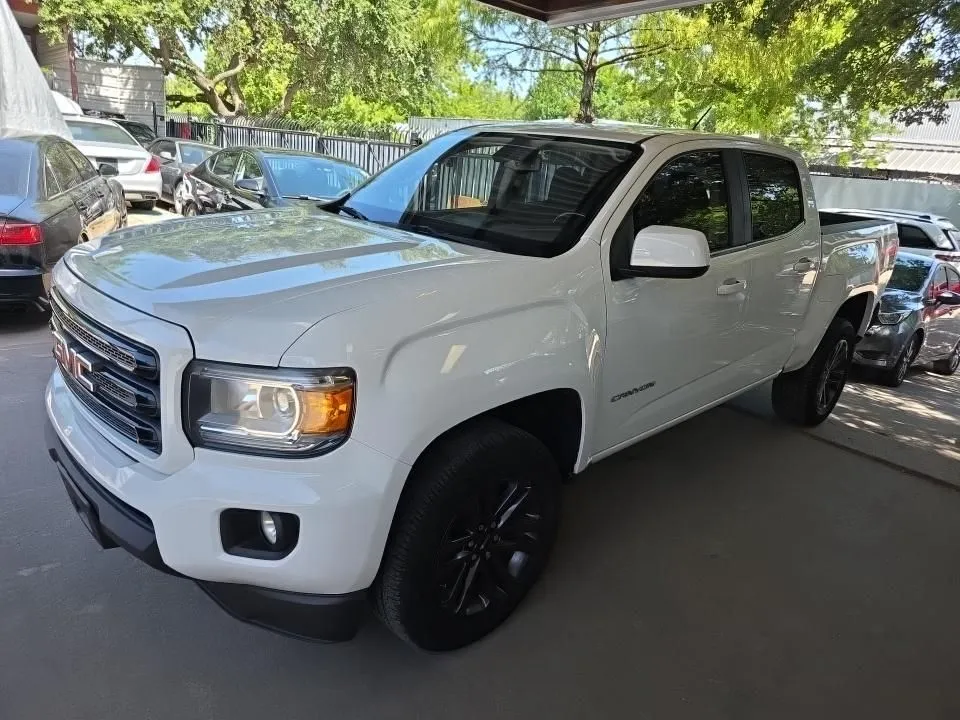 GMC Canyon photo 3