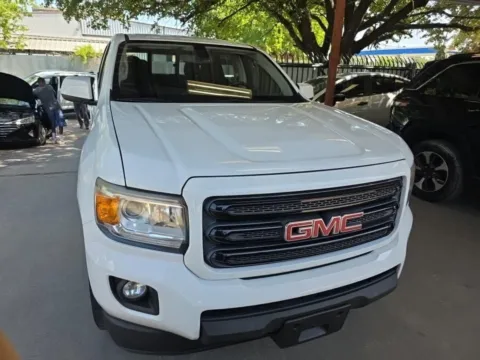 Photos of 2019 GMC Canyon SLE1 for sale in El Paso, TX at RightDrive - 9315 Montana