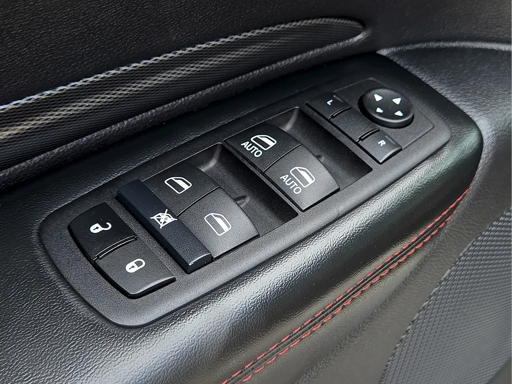 Dodge Durango photo 17