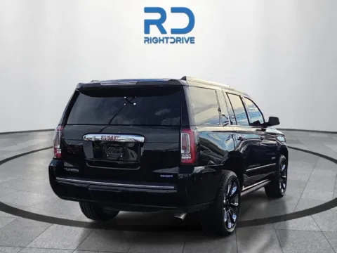 Another view of 2019 GMC Yukon Denali for sale in El Paso, TX at RightDrive - 9315 Montana