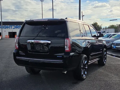Another view of 2019 GMC Yukon Denali for sale in El Paso, TX at RightDrive - 9315 Montana