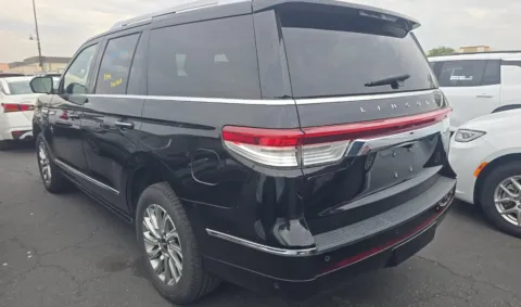 More photos of 2024 Lincoln Navigator Premiere at RightDrive - 9315 Montana, TX