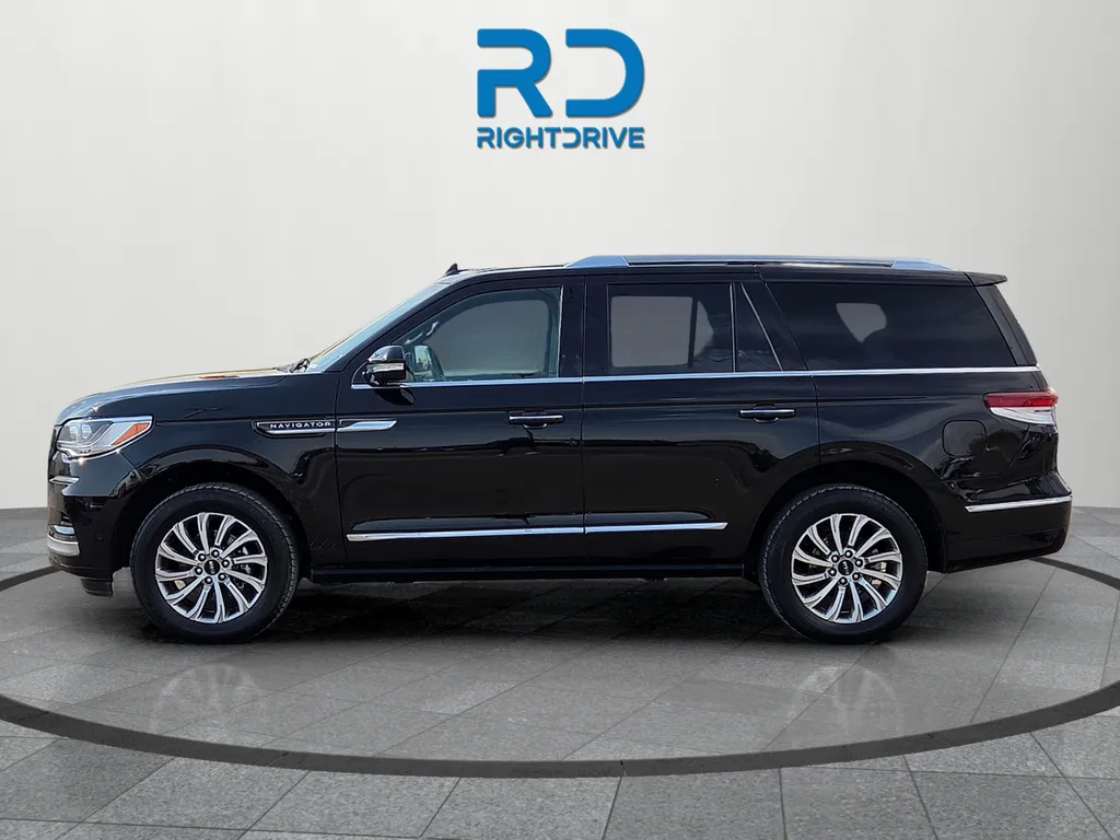 Lincoln Navigator photo 5