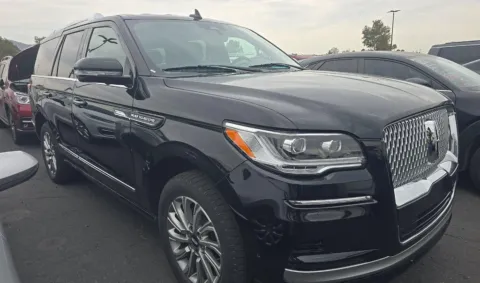 Another view of 2024 Lincoln Navigator Premiere for sale in El Paso, TX at RightDrive - 9315 Montana