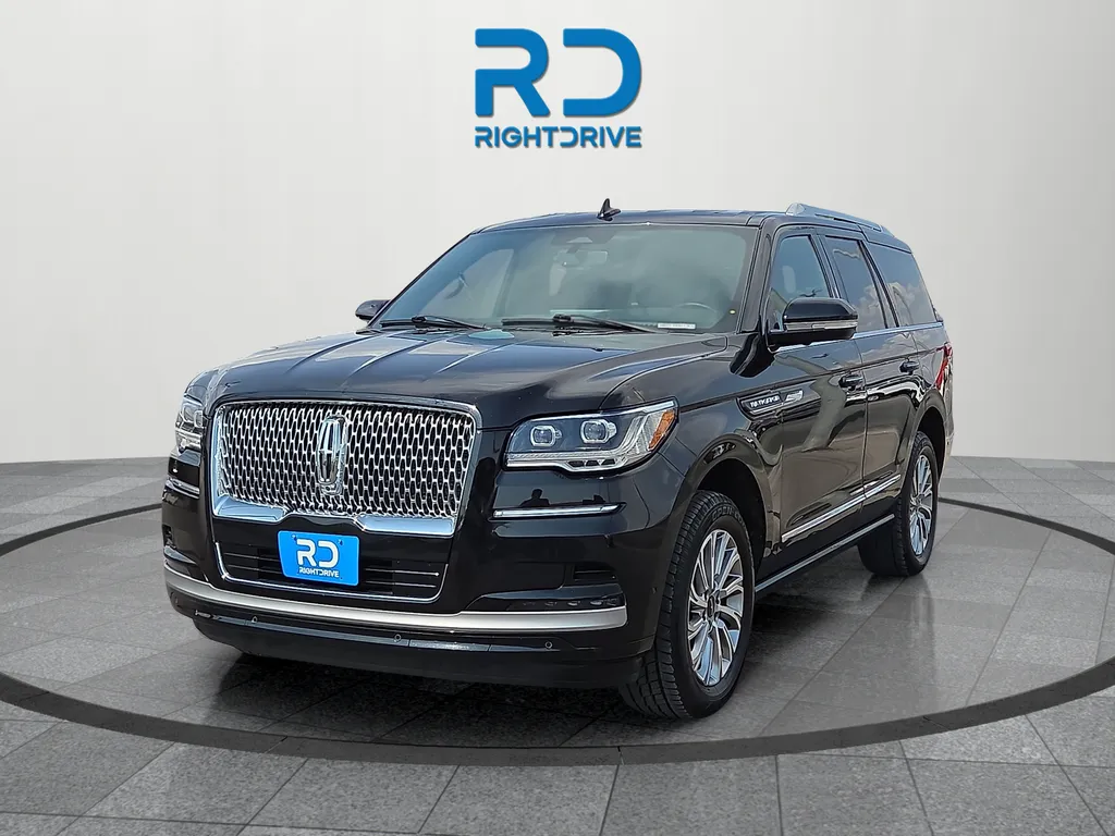 Lincoln Navigator photo 6