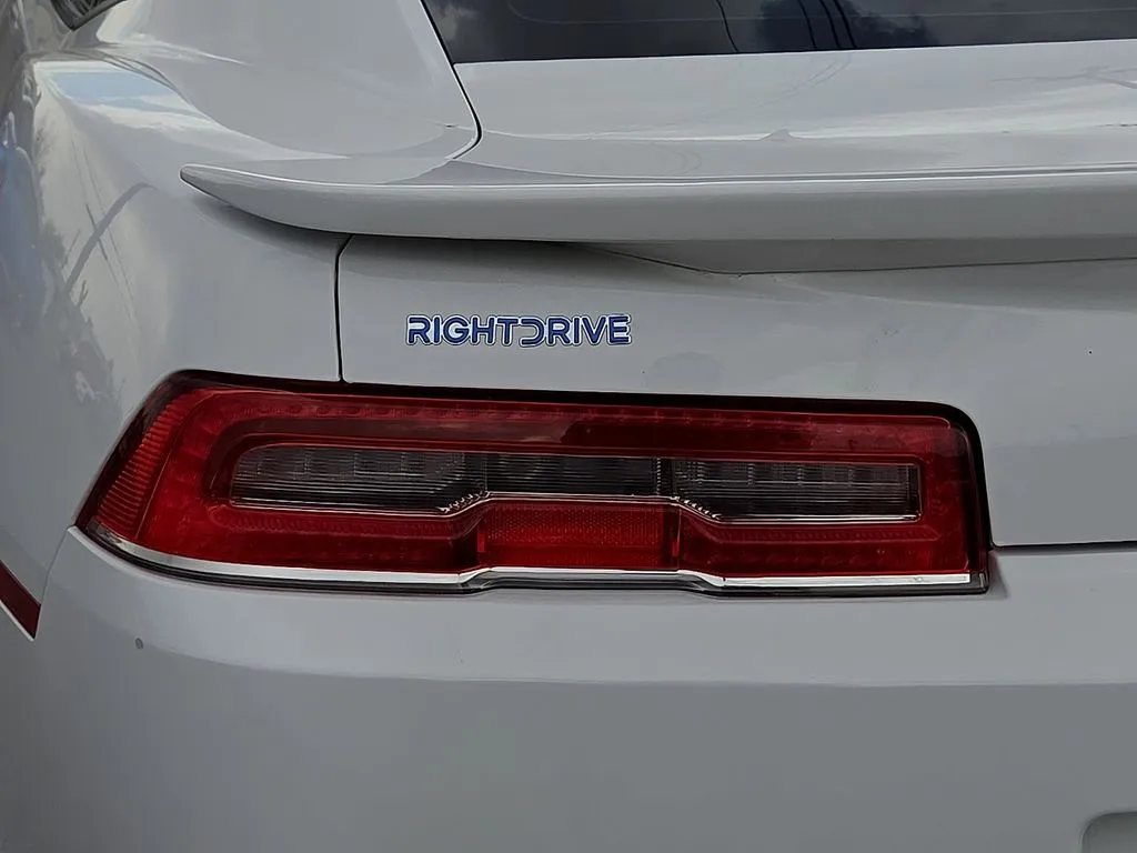 Chevrolet Camaro photo 10