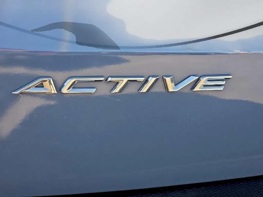 Ford Escape photo 12