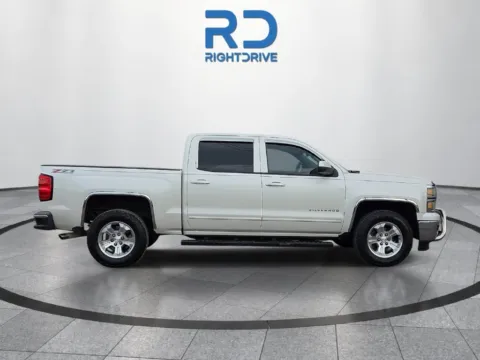 Photos of 2015 Chevrolet Silverado 1500 LT for sale in El Paso, TX at RightDrive - 9315 Montana