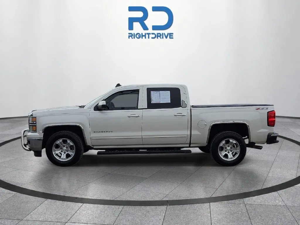 Chevrolet Silverado photo 5