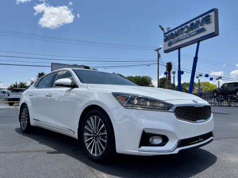Used 2019 Kia Cadenza Premium for sale in El Paso, TX at