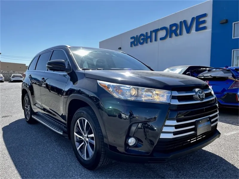 Interesting Toyota Highlander 2017 Xle Awd Picturesnull
