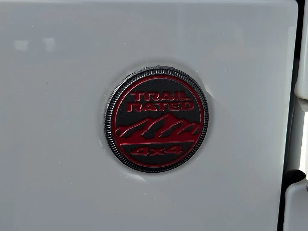 Jeep Gladiator photo 11
