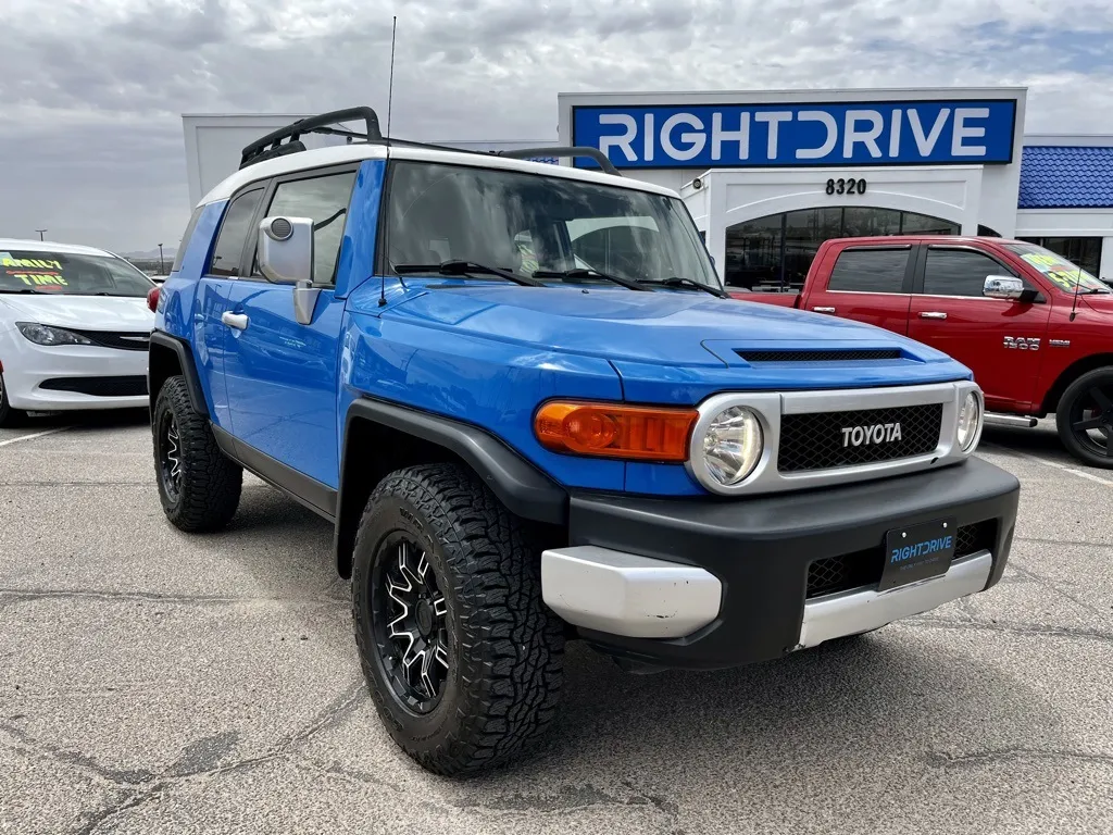 Used 2007 Toyota FJ Cruiser for sale in El Paso, TX at RightDrive