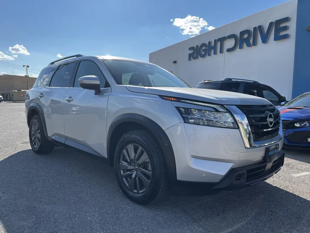 2022 Nissan Pathfinder SV for sale in El Paso, TX