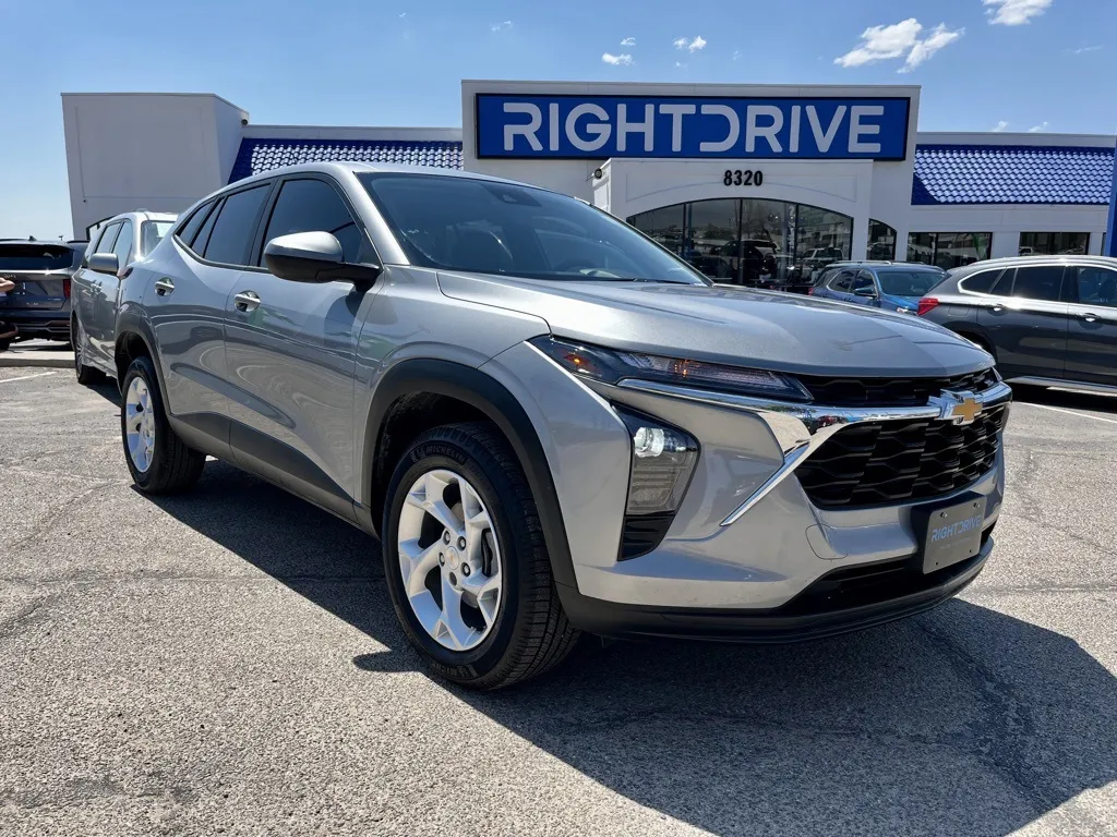 Used 2024 Chevrolet Trax LS for sale in El Paso, TX at RightDrive