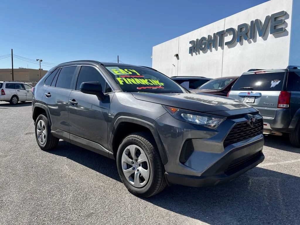 2020 Toyota RAV4 LE for sale in El Paso, TX