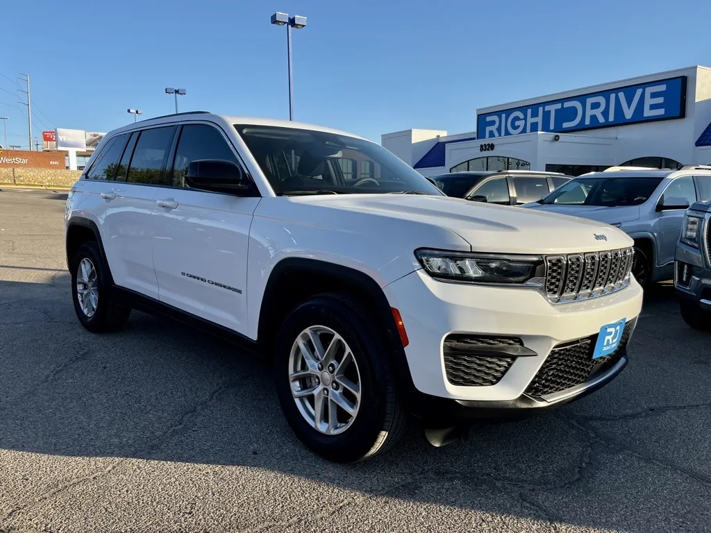 2024 Jeep Grand Cherokee Laredo for sale in El Paso, TX