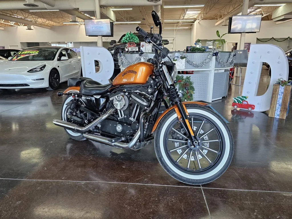 Used 2014 Harley-Davidson XL883N Iron 883 for sale in El Paso, TX