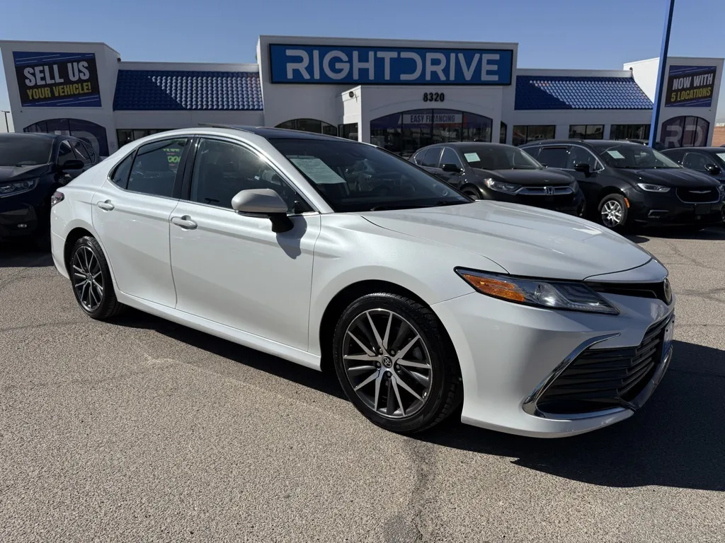Used 2022 Toyota Camry XLE for sale in El Paso, TX | VIN: 4T1F11AK3NU059763