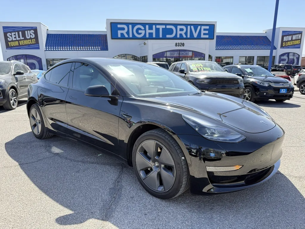 2023 Tesla Model 3 Base