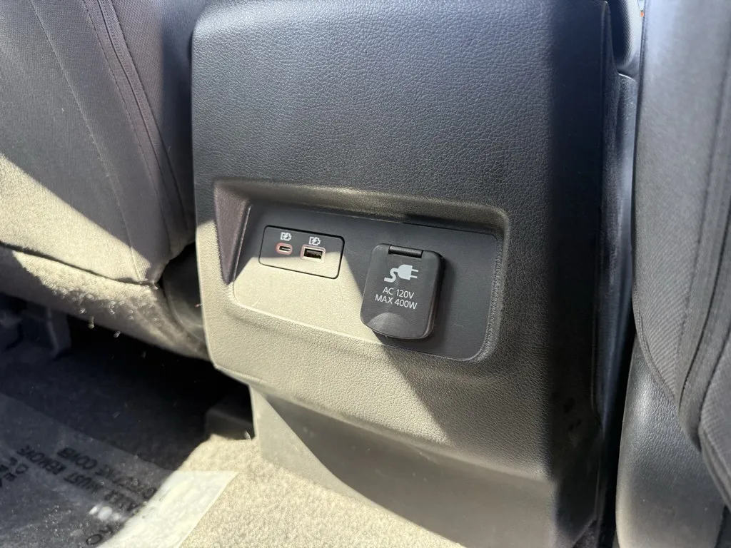 2024 Nissan Frontier SV photo 8