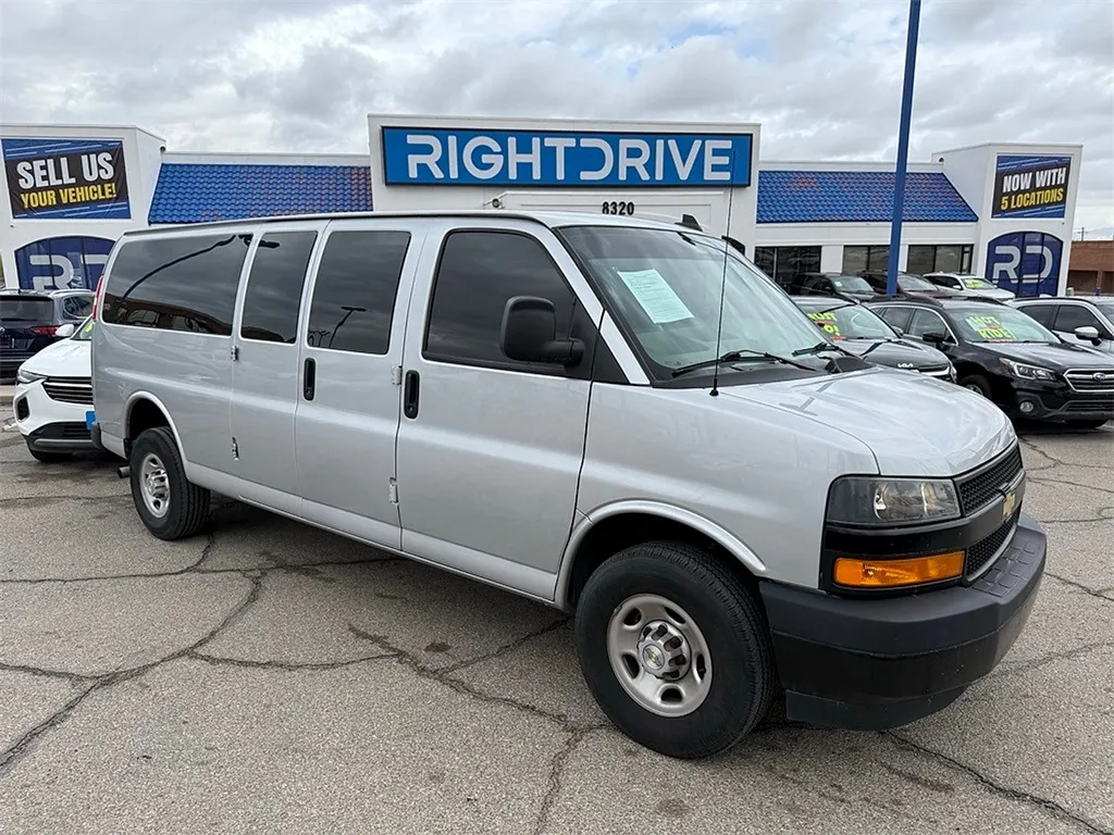 Used 2023 Chevrolet Express 3500 Work Van for sale in El Paso, TX