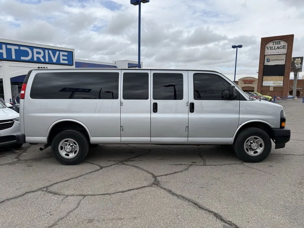 2023 Chevrolet Express 3500 Work Van photo 2