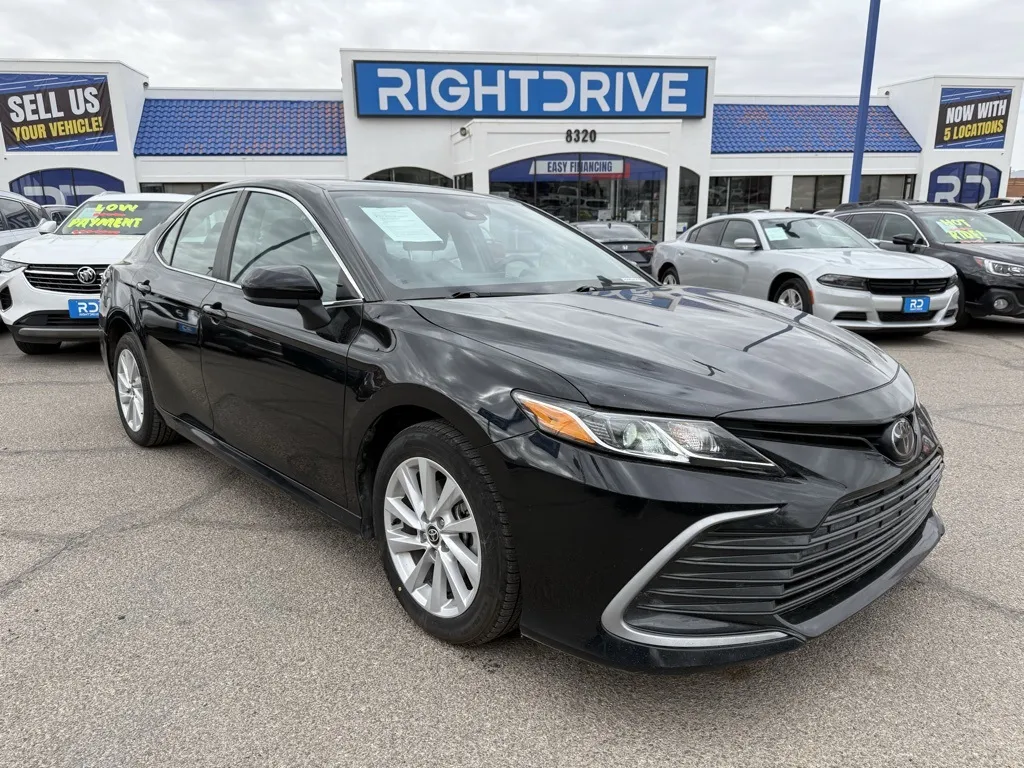 2023 Toyota Camry LE